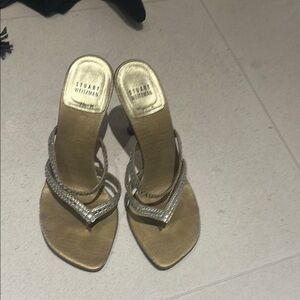 Beautiful sandals.